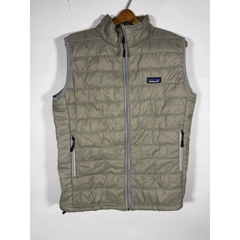 Patagonia Nano Puff Vest Mens Medium Tan Khaki Quilted Insulated Puffer 84242